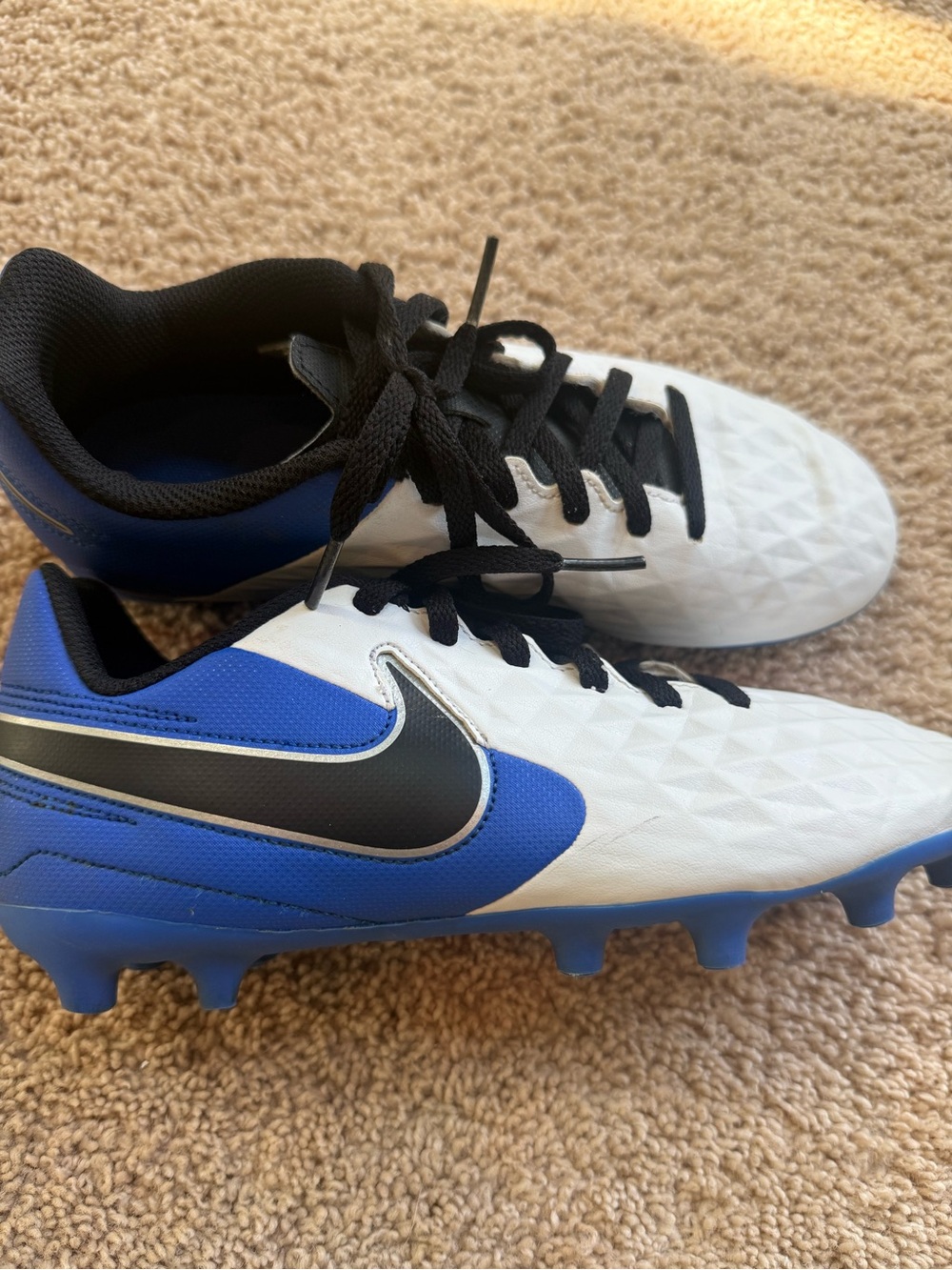 Nike Kids White, Blue & Black Cleats